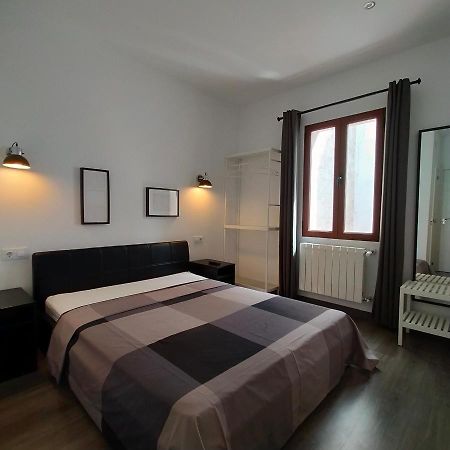 Room Pride Madrid Luaran gambar