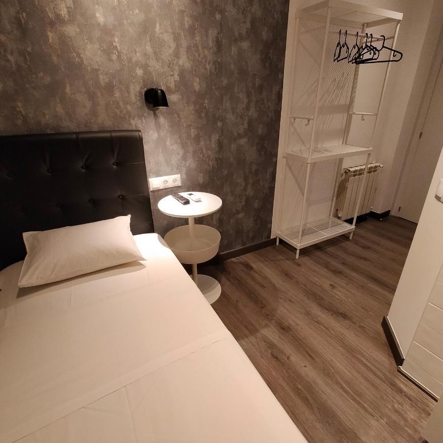 Room Pride Madrid Luaran gambar