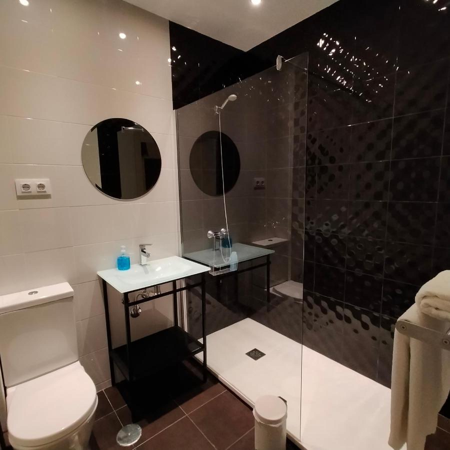 Room Pride Madrid Luaran gambar